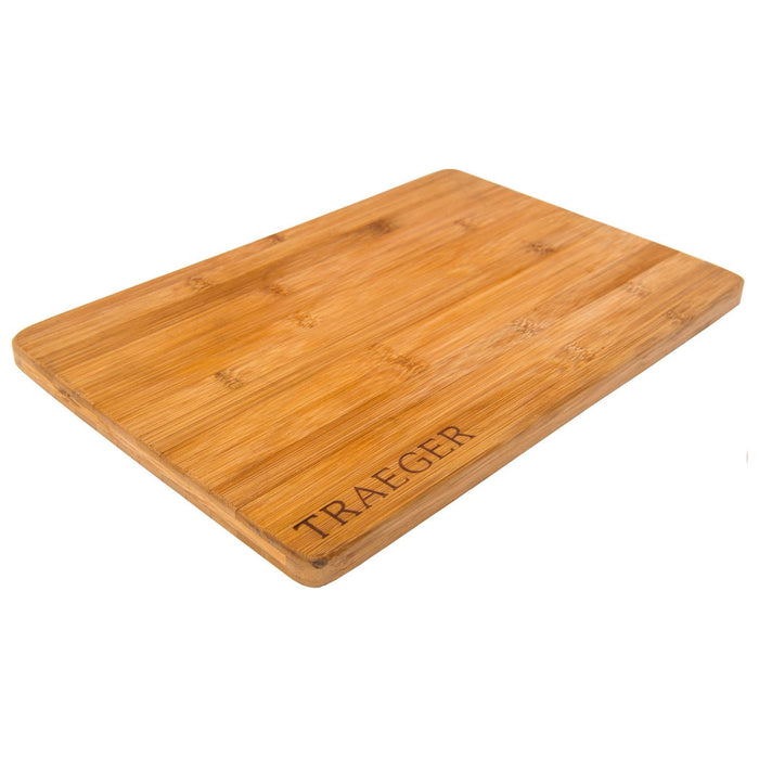 Traeger Magnetic Bamboo Cutting Board BAC406